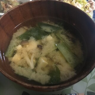 小松菜としめじの美味しい味噌汁♫